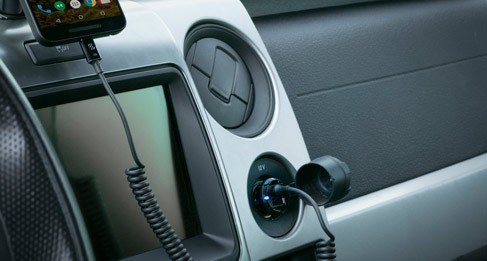 Incarcator auto StrikeDrive 15W USB-C