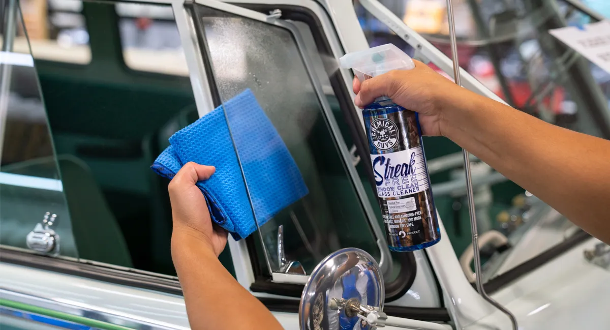 STREAK FREE WINDOW CLEAN