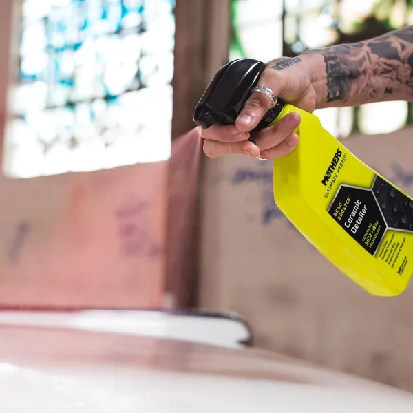 Mothers - Finish ceramic si luciu pentru masina, 710ml