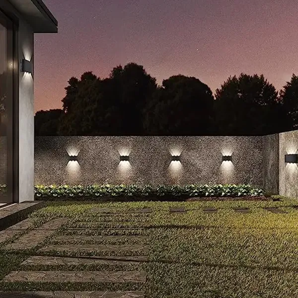 Aplica de perete dimabila LED 8W, Smart WiFi, RGB, 3000K-6500K, impermeabila IP65, 700lm compatibila Tuya/SmartLife